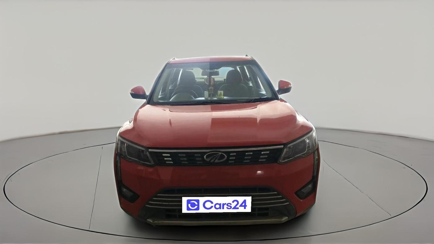 2019 Mahindra XUV300 W8 1.2 PETROL, Petrol, Manual, 80,147 km, exterior