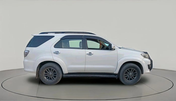 2013 Toyota Fortuner 3.0 4X4 MT, Diesel, Manual, 87,678 km, exterior