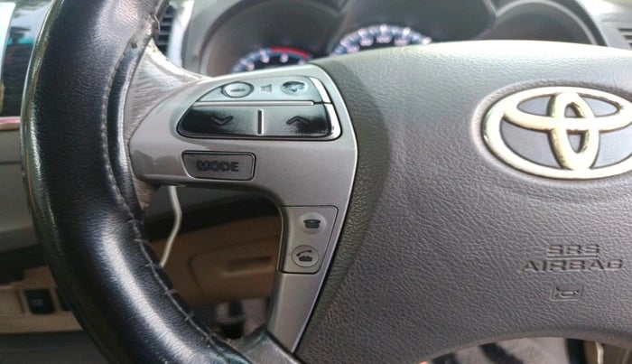 2013 Toyota Fortuner 3.0 4X4 MT, Diesel, Manual, 87,678 km, interior