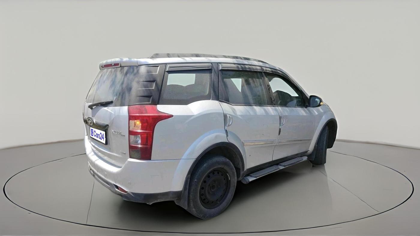 2014 Mahindra XUV500 W6, Diesel, Manual, 1,12,019 km, exterior