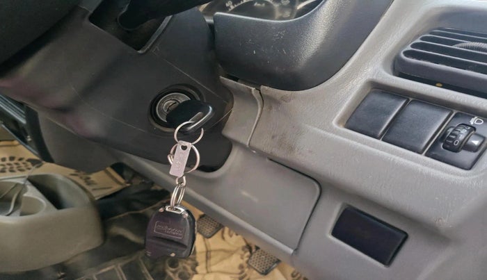 2013 Maruti Alto K10 VXI, Petrol, Manual, 75,137 km, interior