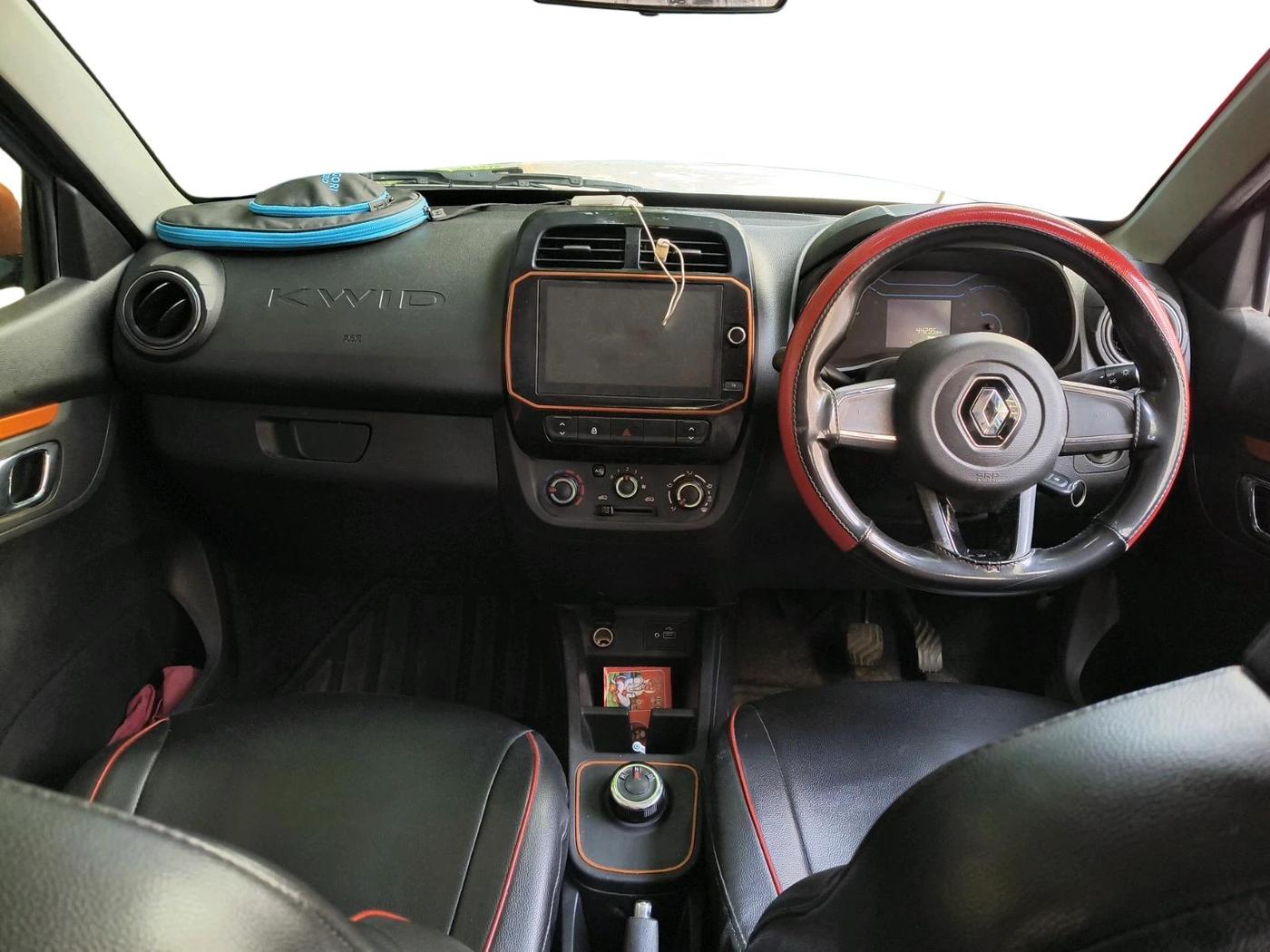 2021 Renault Kwid CLIMBER 1.0 AMT (O), Petrol, Automatic, 44,259 km, interior