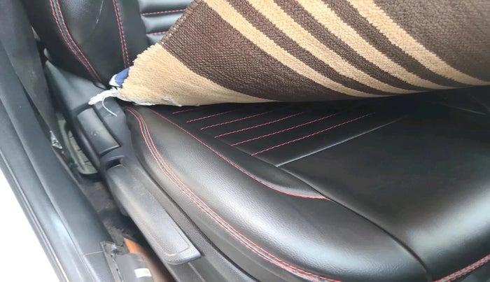 2016 Hyundai i20 Active 1.2 S, Petrol, Manual, 1,50,437 km, interior