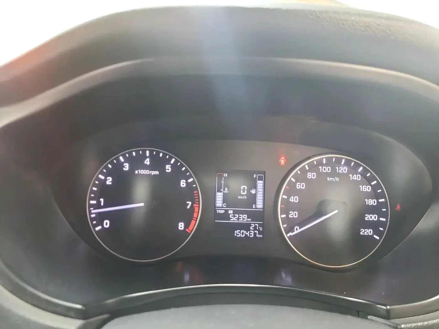 2016 Hyundai i20 Active 1.2 S, Petrol, Manual, 1,50,437 km, interior