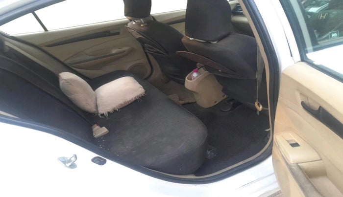 2010 Honda City 1.5L I-VTEC S MT, Petrol, Manual, 1,22,371 km, interior