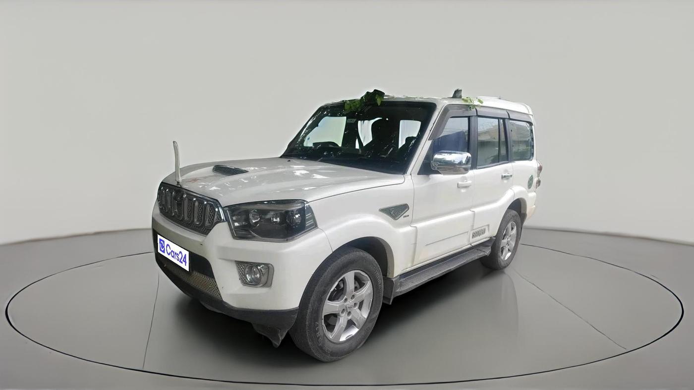 2018 Mahindra Scorpio S11 2WD, Diesel, Manual, 1,84,995 km, exterior