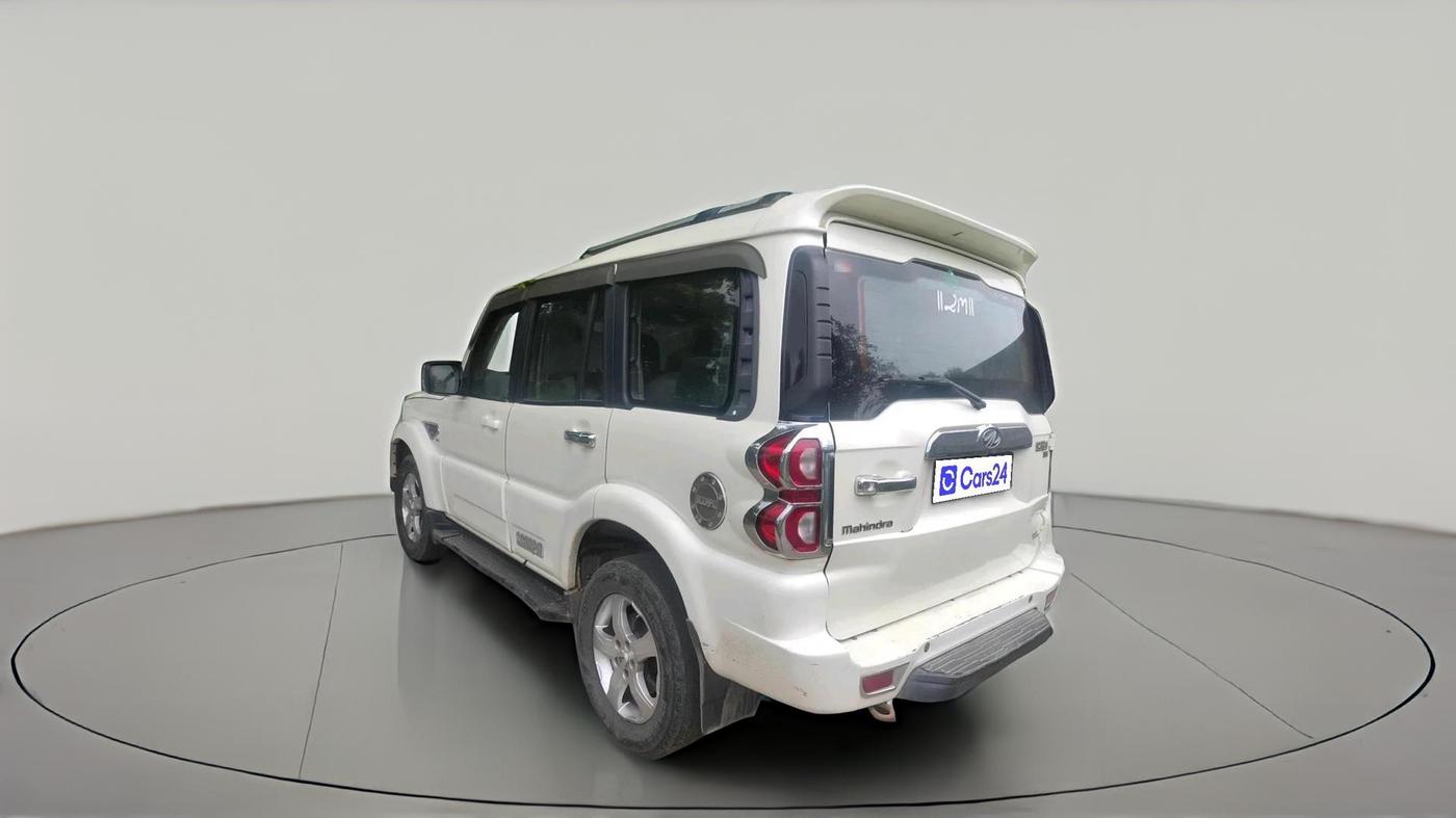 2018 Mahindra Scorpio S11 2WD, Diesel, Manual, 1,84,995 km, exterior