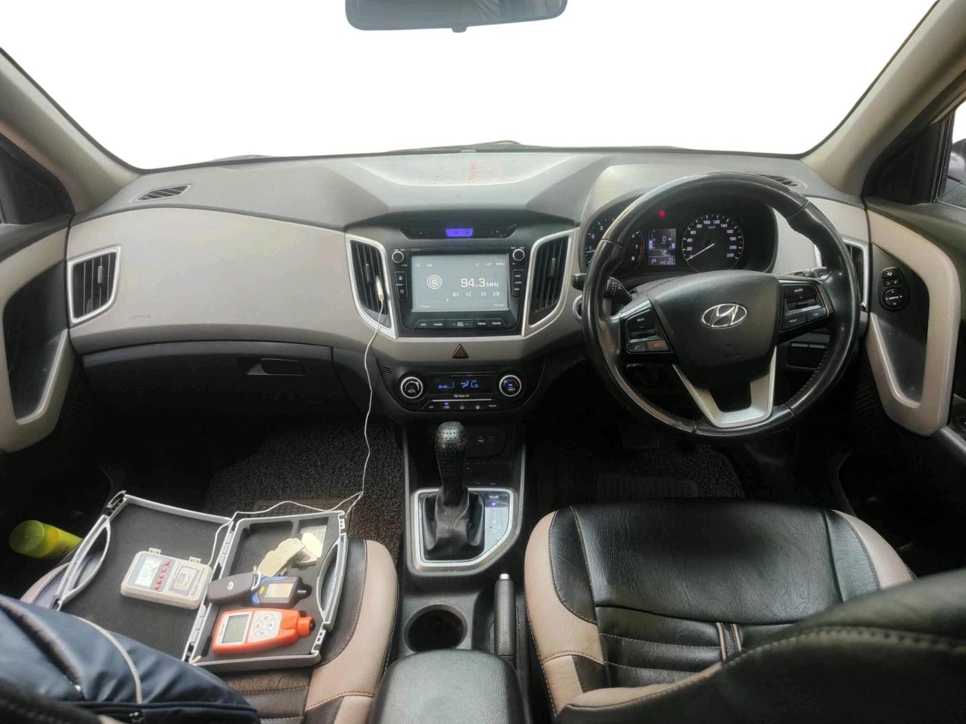2018 Hyundai Creta SX PLUS AT 1.6 PETROL, Petrol, Automatic, 1,45,720 km, interior