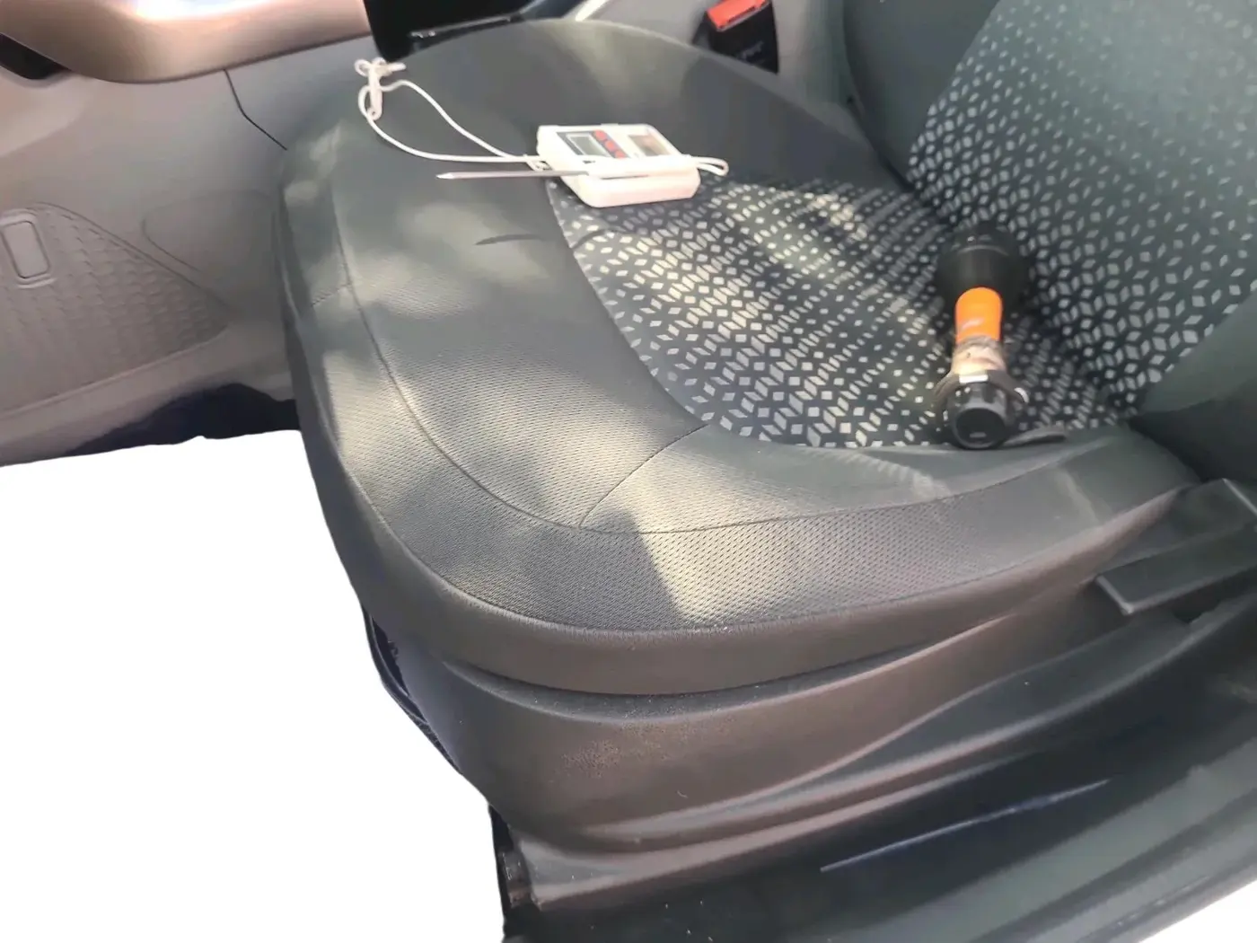 2018 Tata NEXON XZA PLUS DIESEL, Diesel, Automatic, 1,19,100 km, interior