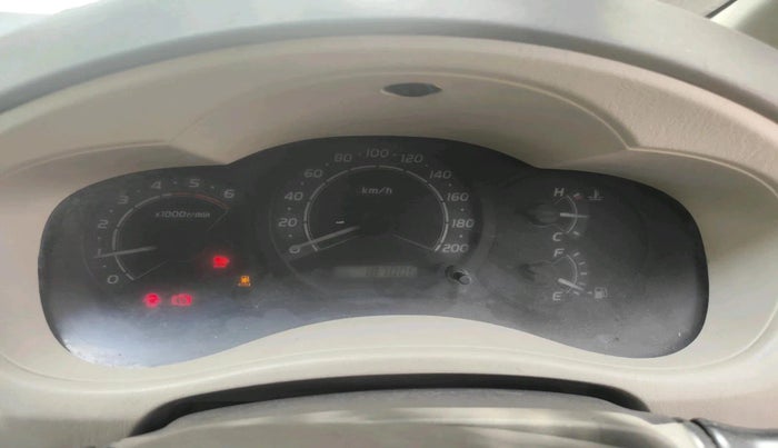 2007 Toyota Innova V 2.5 8 STR, Diesel, Manual, 1,87,006 km, interior