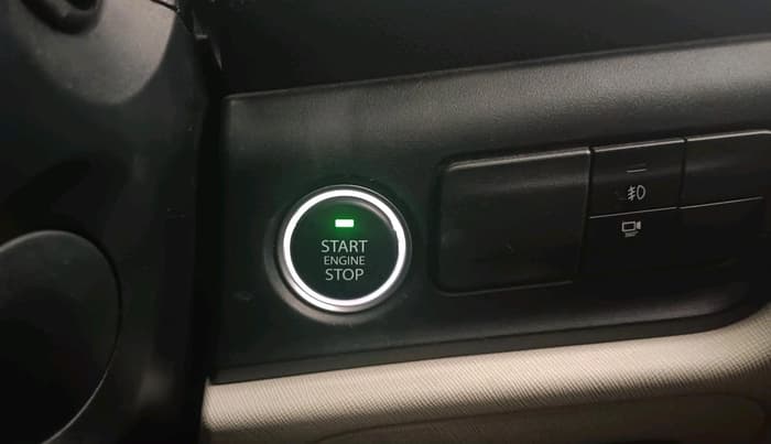 2025 Tata ALTROZ XZA PLUS (O) SUNROOF P , Petrol, Automatic, 2,957 km, interior