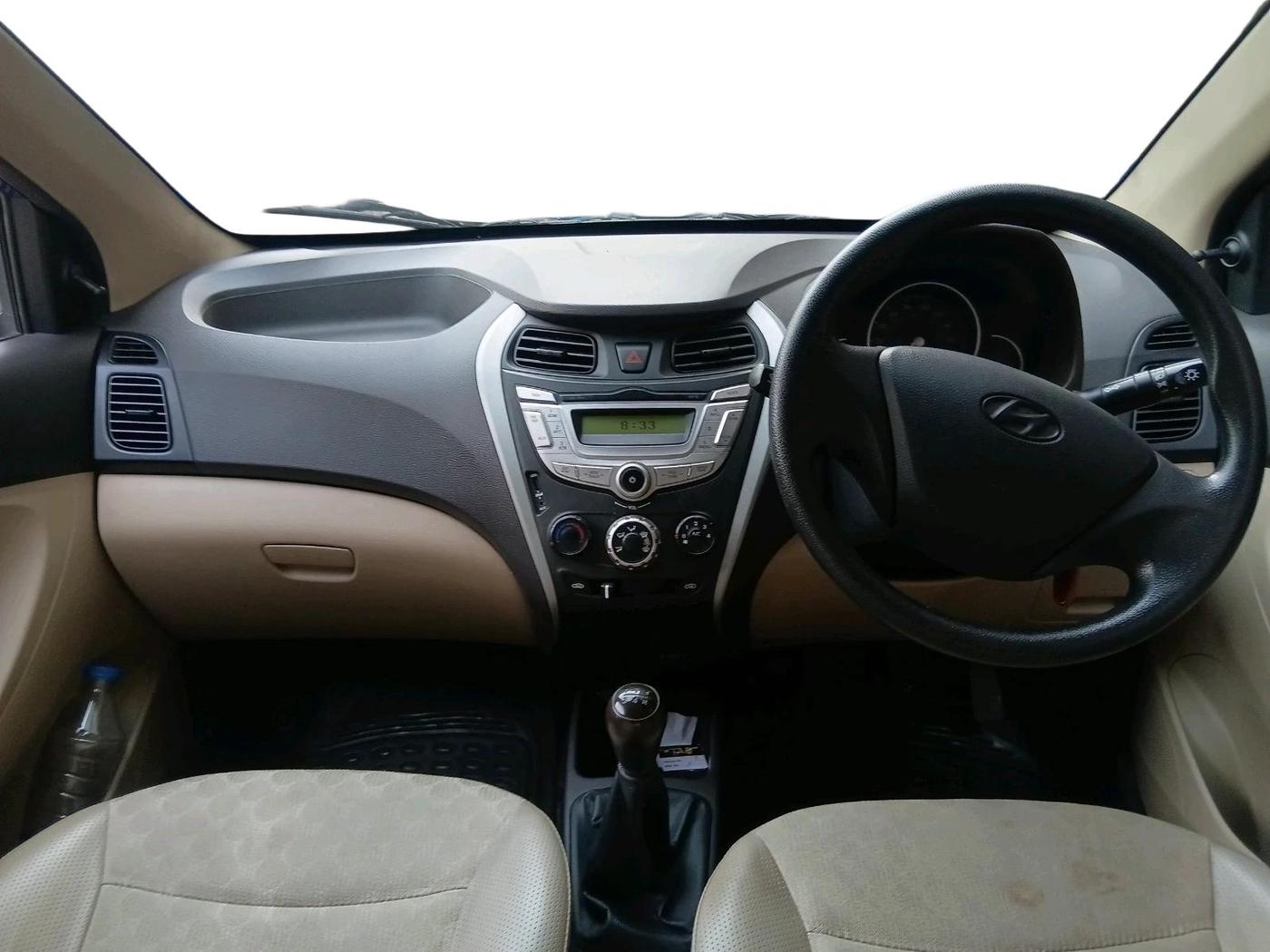 2018 Hyundai Eon MAGNA +, Petrol, Manual, 36,950 km, interior