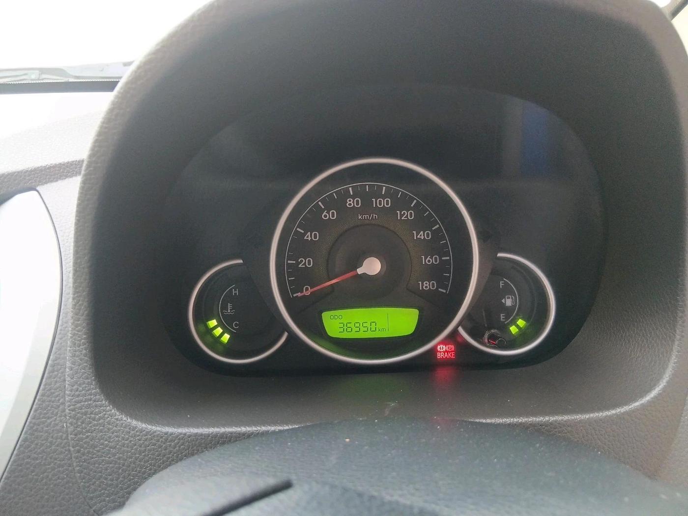 2018 Hyundai Eon MAGNA +, Petrol, Manual, 36,950 km, interior