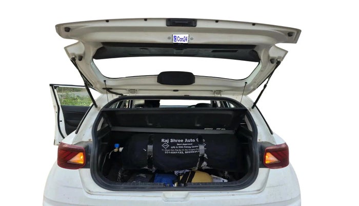 2019 Hyundai VENUE SX 1.0 TURBO, CNG, Manual, 1,01,864 km, exterior