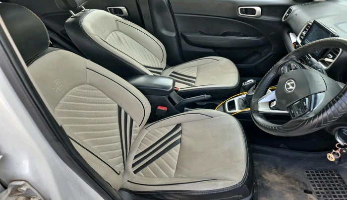 2019 Hyundai VENUE SX 1.0 TURBO, CNG, Manual, 1,01,864 km, interior