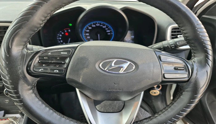 2019 Hyundai VENUE SX 1.0 TURBO, CNG, Manual, 1,01,864 km, interior