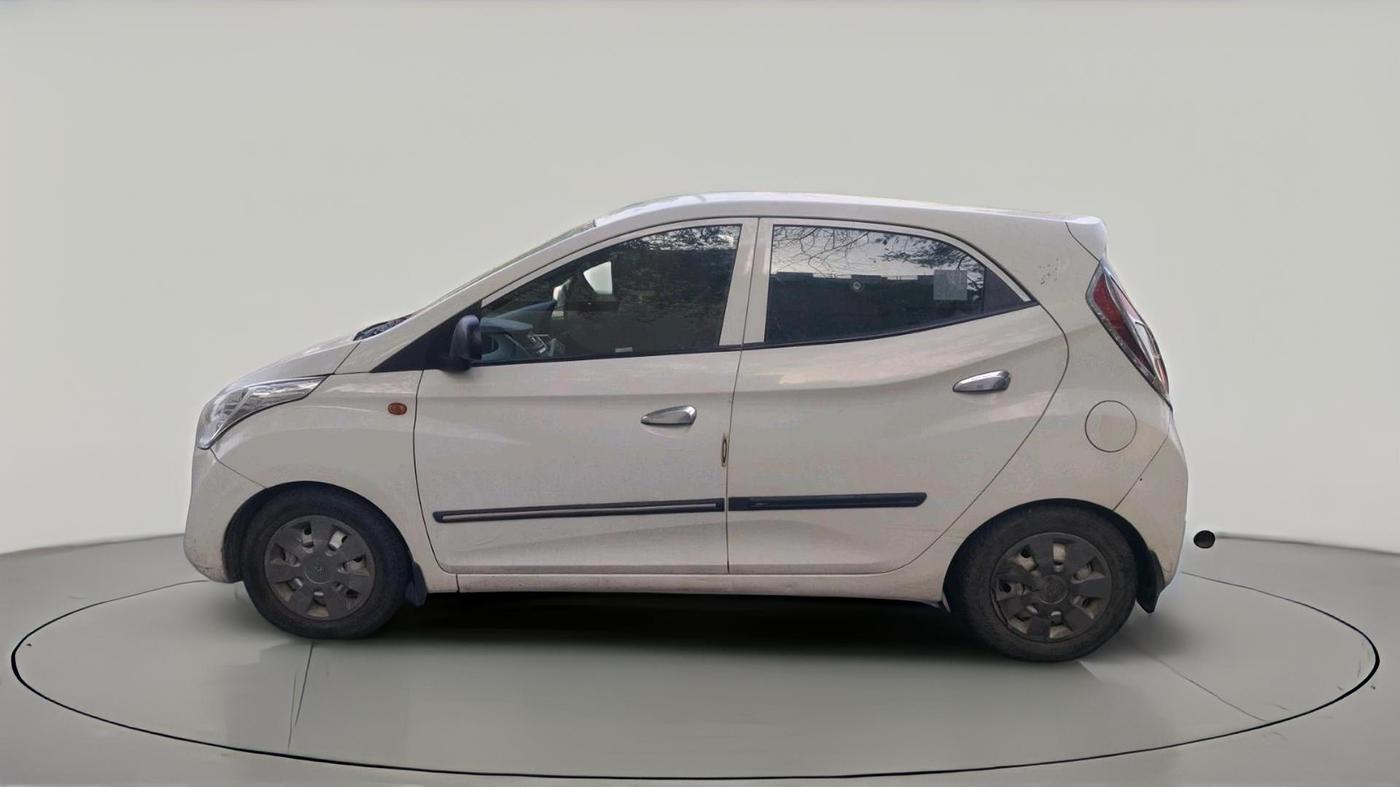 2017 Hyundai Eon ERA +, Petrol, Manual, 25,683 km, exterior