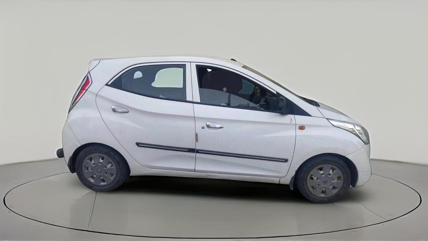 2017 Hyundai Eon ERA +, Petrol, Manual, 25,683 km, exterior