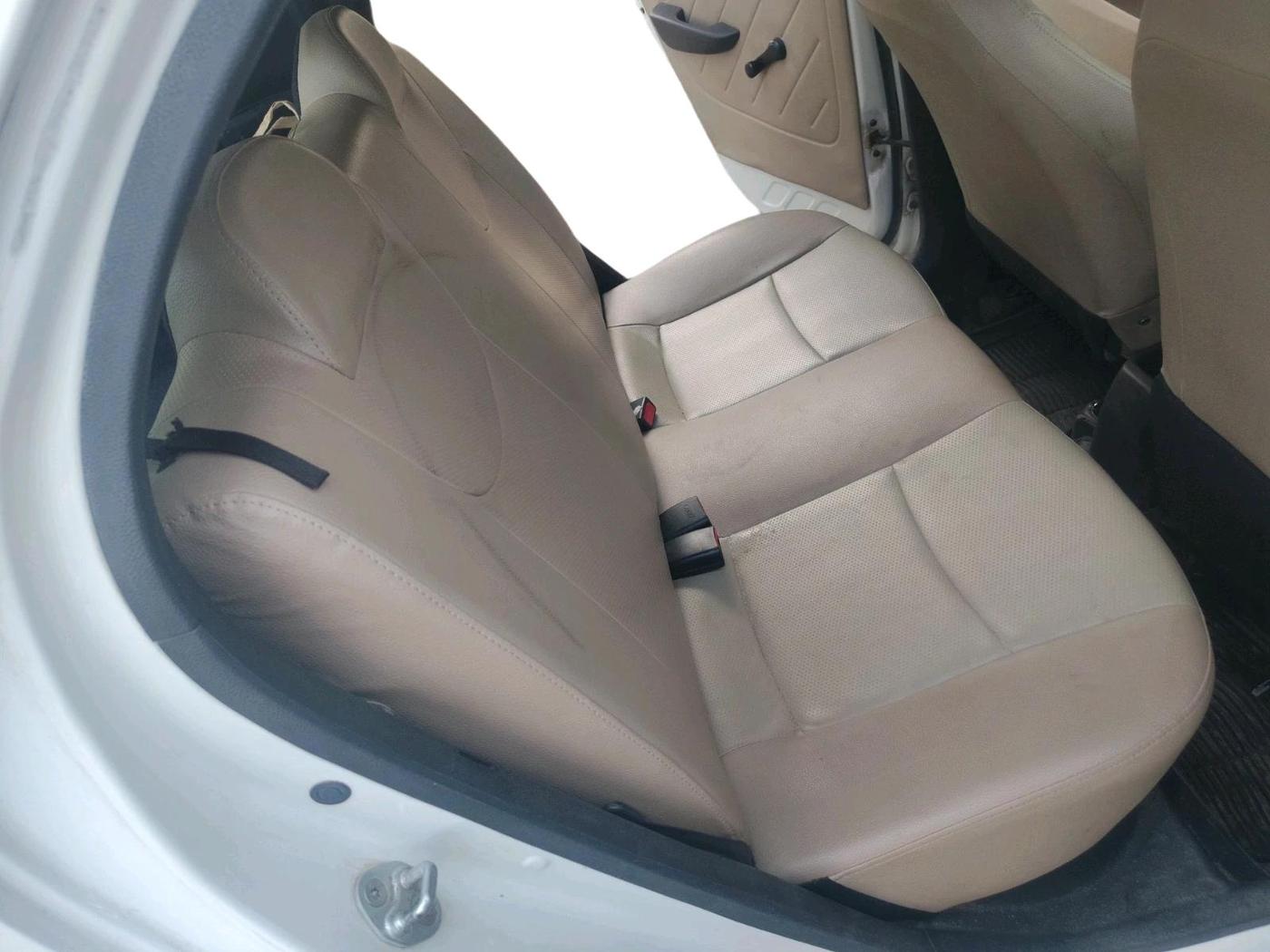 2017 Hyundai Eon ERA +, Petrol, Manual, 25,683 km, interior
