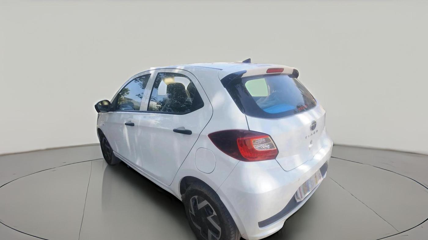 2026 Tata Tiago XM PETROL, Petrol, Manual, 896 km, exterior