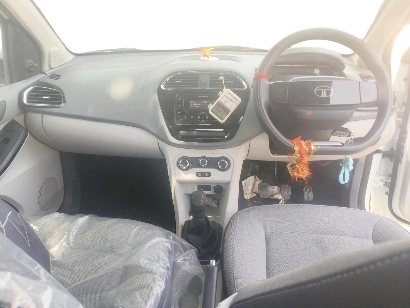 2026 Tata Tiago XM PETROL, Petrol, Manual, 896 km, interior