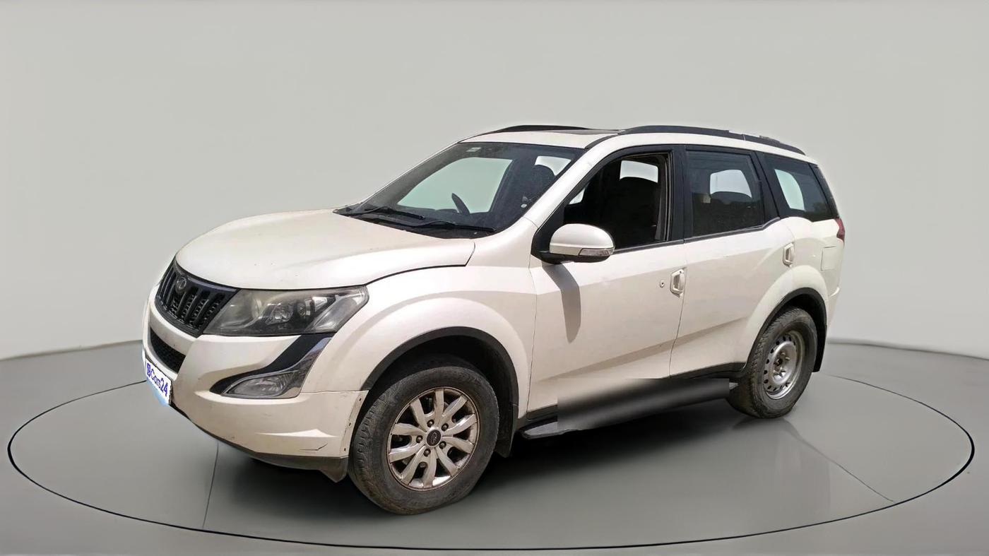 2016 Mahindra XUV500 W10, Diesel, Manual, 1,25,203 km, exterior