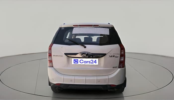 2016 Mahindra XUV500 W10, Diesel, Manual, 1,25,203 km, exterior