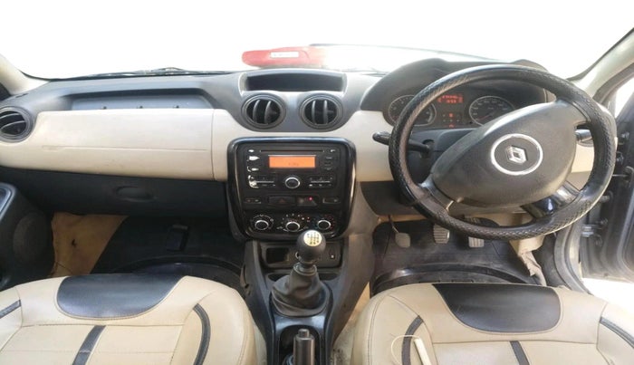 2013 Renault Duster 110 PS RXZ DIESEL, Diesel, Manual, 2,78,340 km, interior