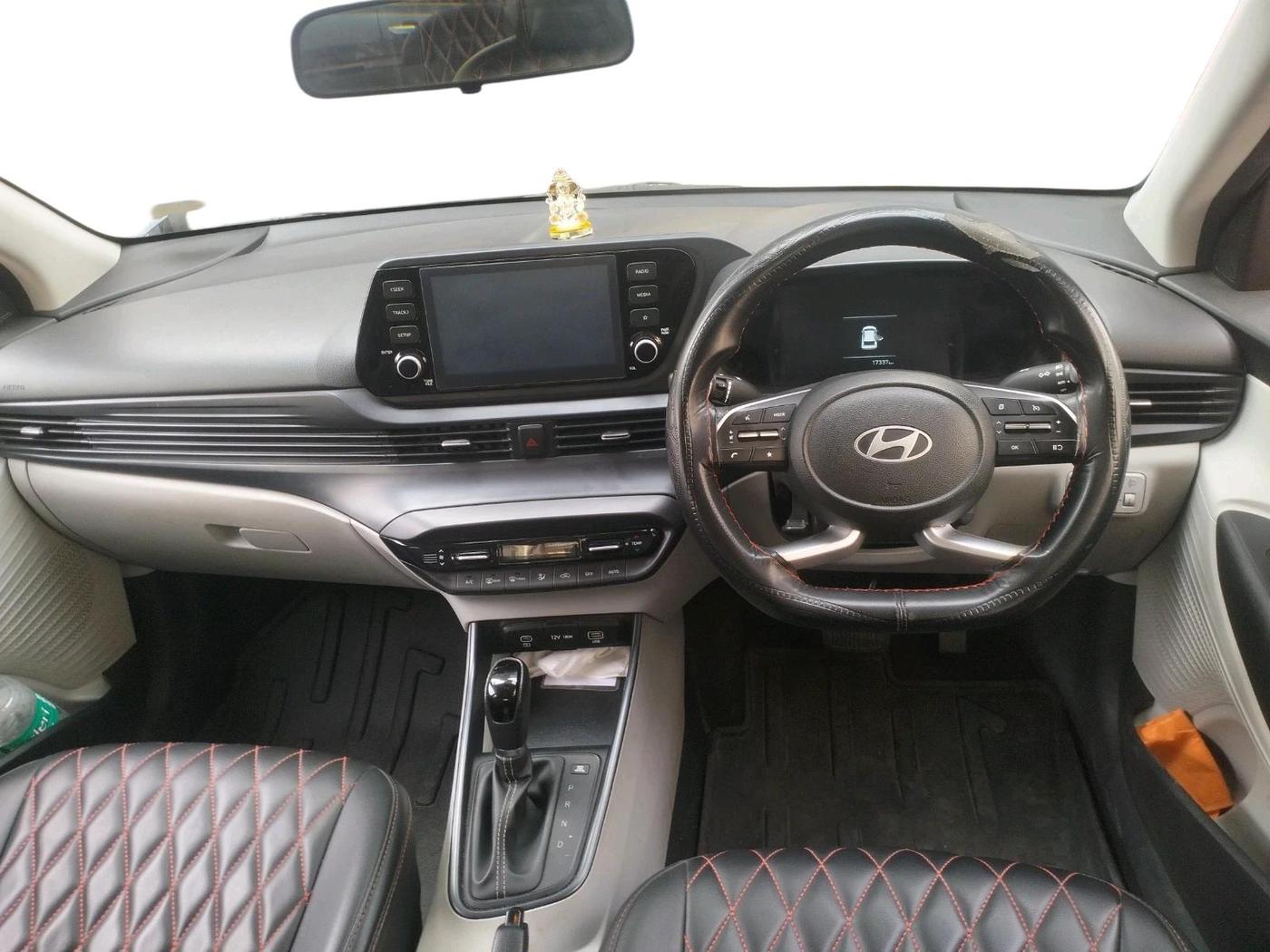 2024 Hyundai NEW I20 SPORTZ 1.2 IVT, Petrol, Automatic, 17,337 km, interior