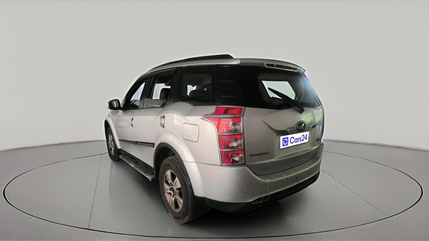 2013 Mahindra XUV500 W8, Diesel, Manual, 1,38,252 km, exterior
