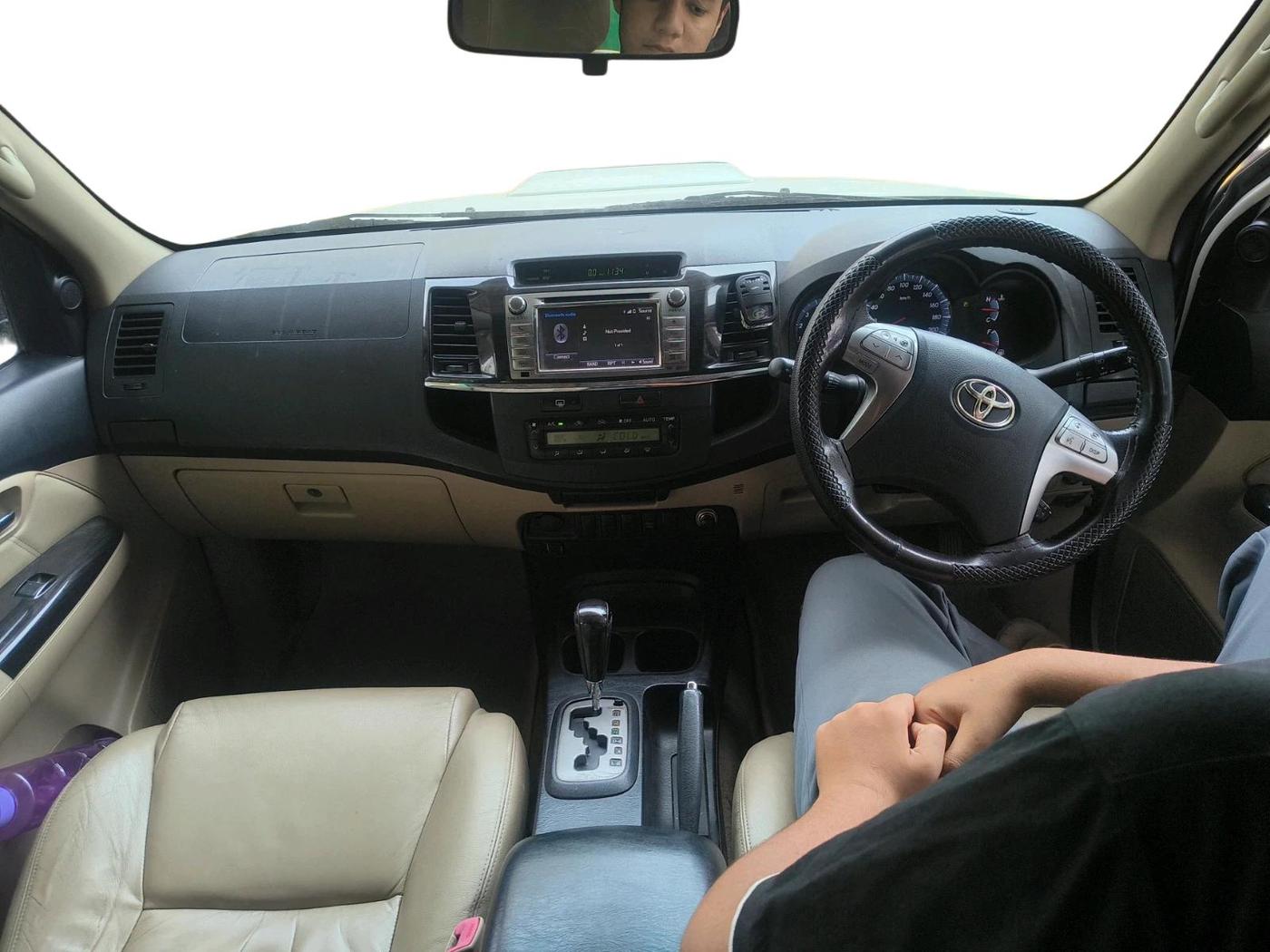 2016 Toyota Fortuner 3.0 4X2 AT, Diesel, Automatic, 2,15,500 km, interior