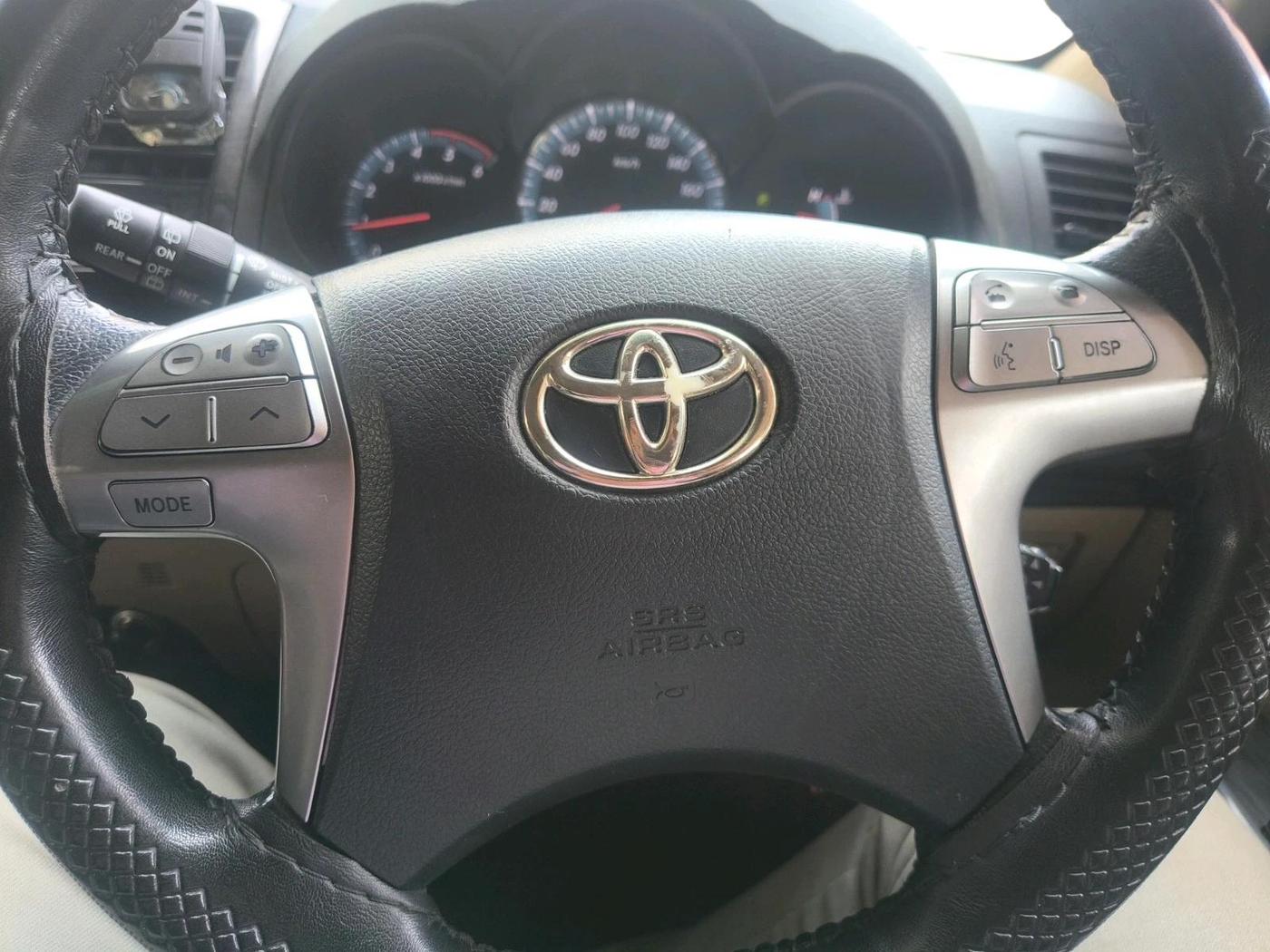 2016 Toyota Fortuner 3.0 4X2 AT, Diesel, Automatic, 2,15,500 km, interior