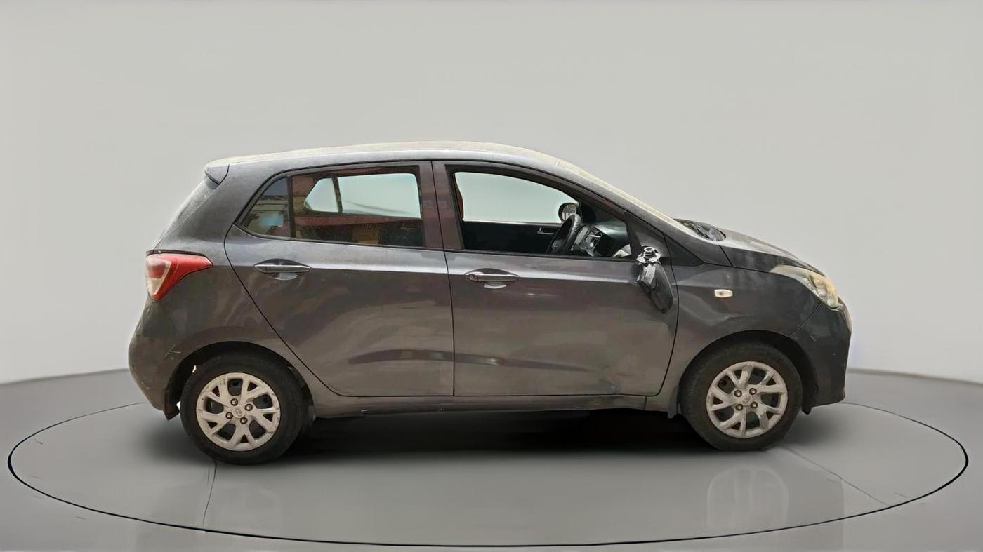 2017 Hyundai Grand i10 SPORTZ 1.2 KAPPA VTVT, Petrol, Manual, 99,619 km, exterior