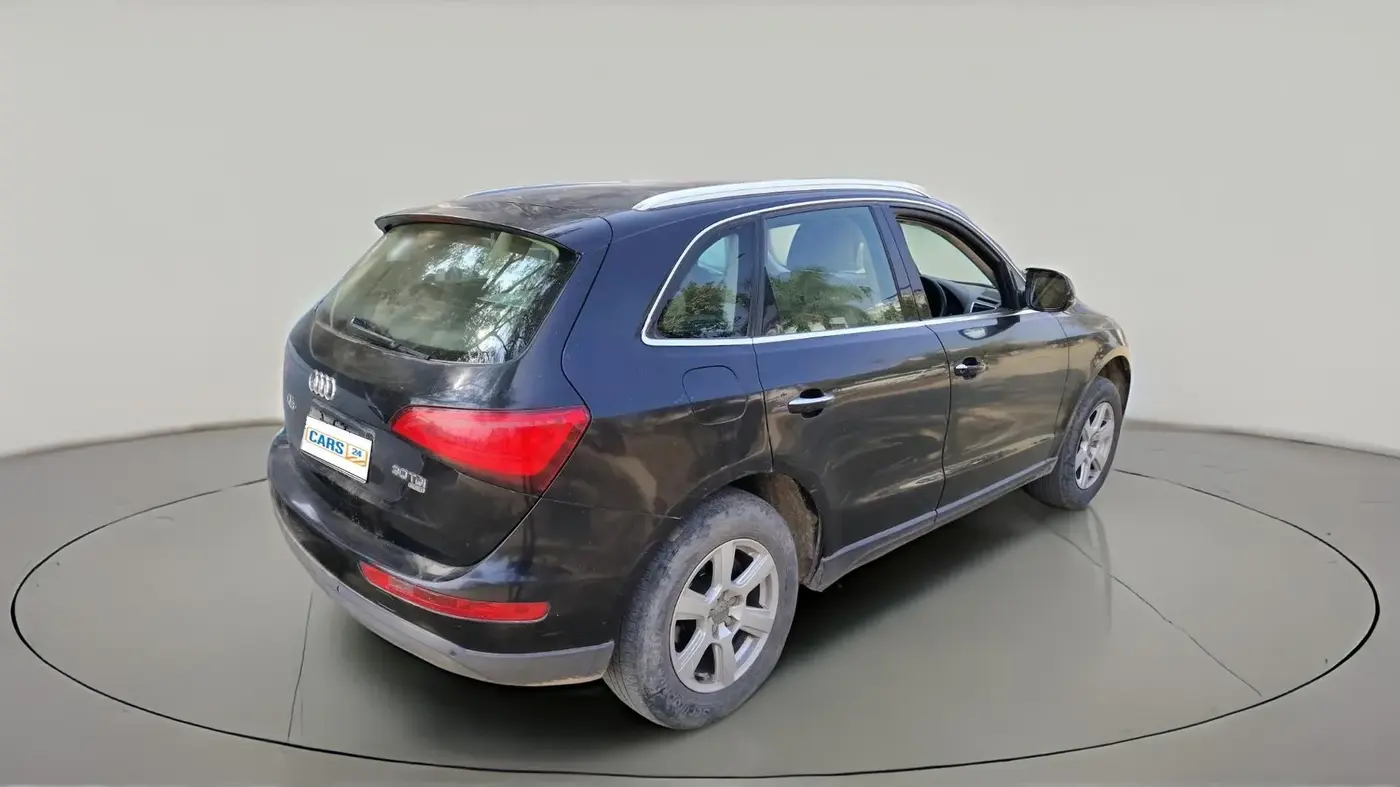 2014 Audi Q5 2.0 TDI PREMIUM PLUS, Diesel, Automatic, 1,86,565 km, exterior