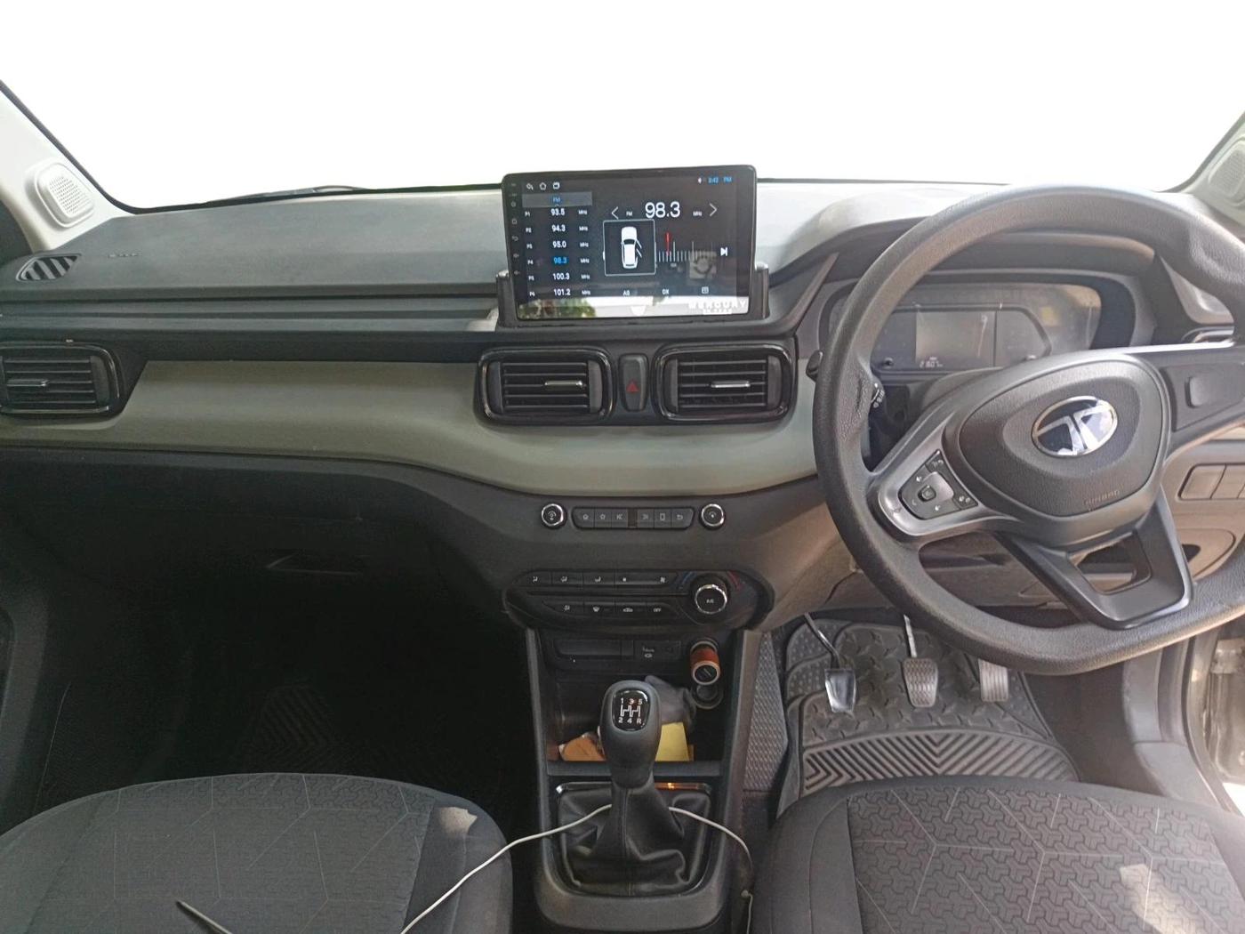 2024 Tata PUNCH ADVENTURE MT CNG , CNG, Manual, 21,607 km, interior