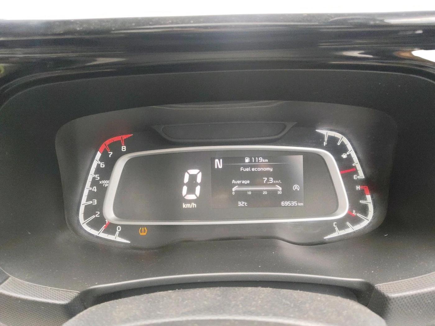 2023 KIA SONET HTX 1.0 TURBO PETROL IMT, Petrol, Manual, 69,535 km, interior