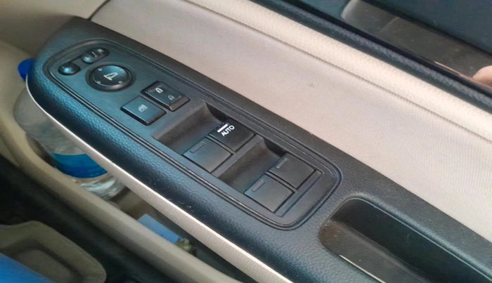 2019 Honda Amaze 1.2L I-VTEC S, Petrol, Manual, 91,624 km, interior