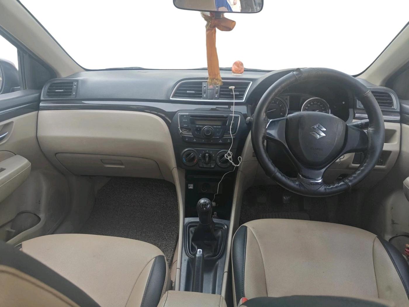 2017 Maruti Ciaz SIGMA 1.4 MT PETROL, Petrol, Manual, 1,10,105 km, interior