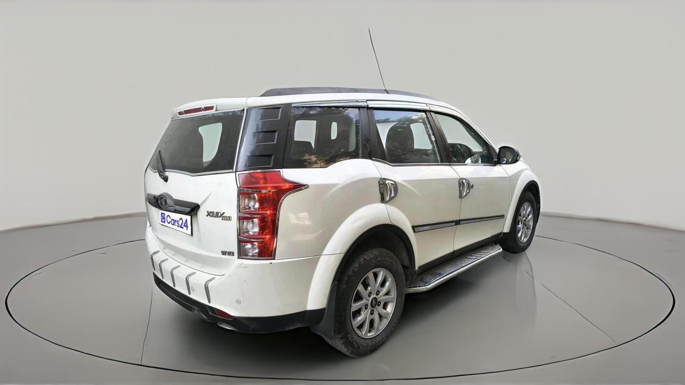 2018 Mahindra XUV500 W10, Diesel, Manual, 1,10,104 km, exterior