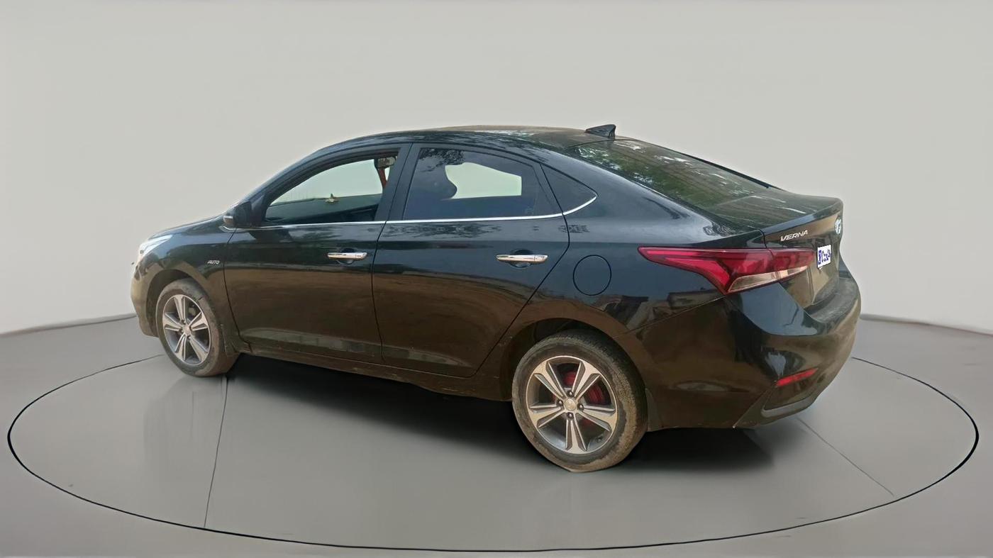 2018 Hyundai Verna 1.6 VTVT SX (O) AT, Petrol, Automatic, 33,939 km, exterior