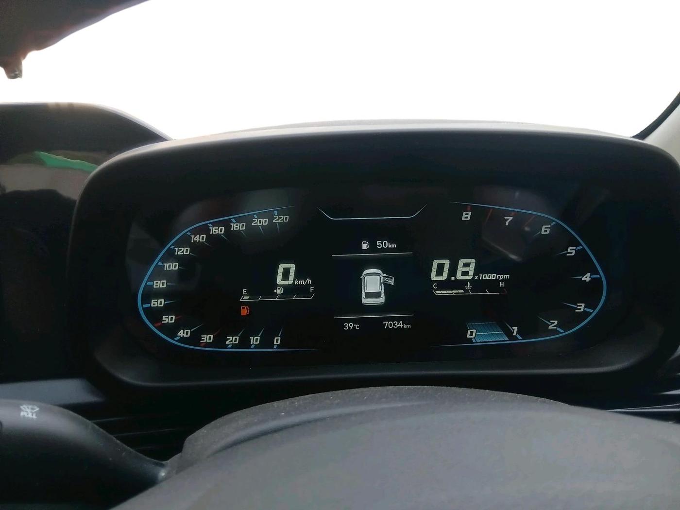 2025 Hyundai NEW I20 MAGNA 1.2 MT, Petrol, Manual, 7,034 km, interior