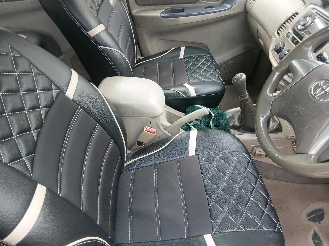 2014 Toyota Innova 2.5 GX 8 STR, Diesel, Manual, 1,45,925 km, interior