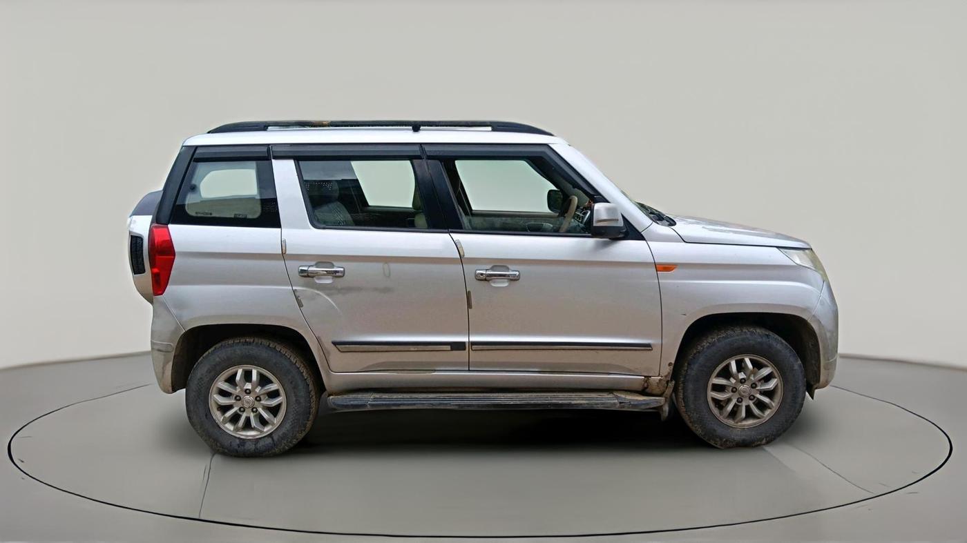 2017 Mahindra TUV300 T8, Diesel, Manual, 1,45,088 km, exterior