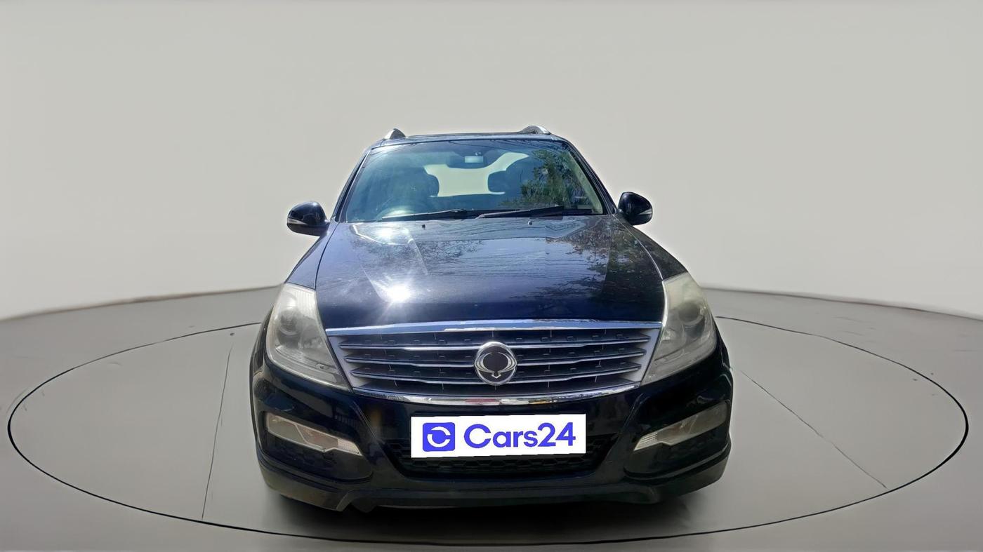 2013 Ssangyong Rexton RX7, Diesel, Automatic, 1,41,000 km, exterior