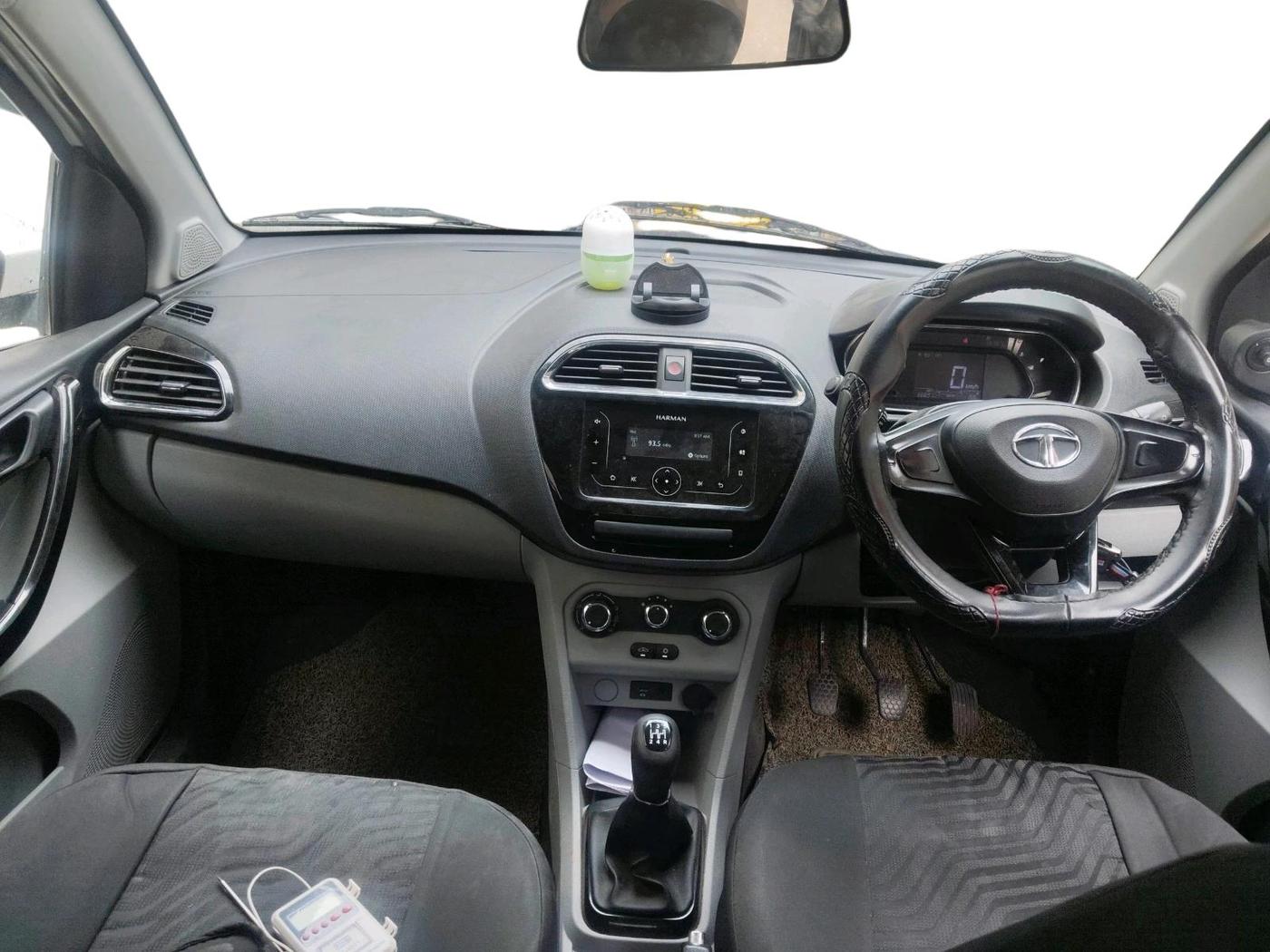 2020 Tata Tiago XT PETROL, Petrol, Manual, 66,698 km, interior