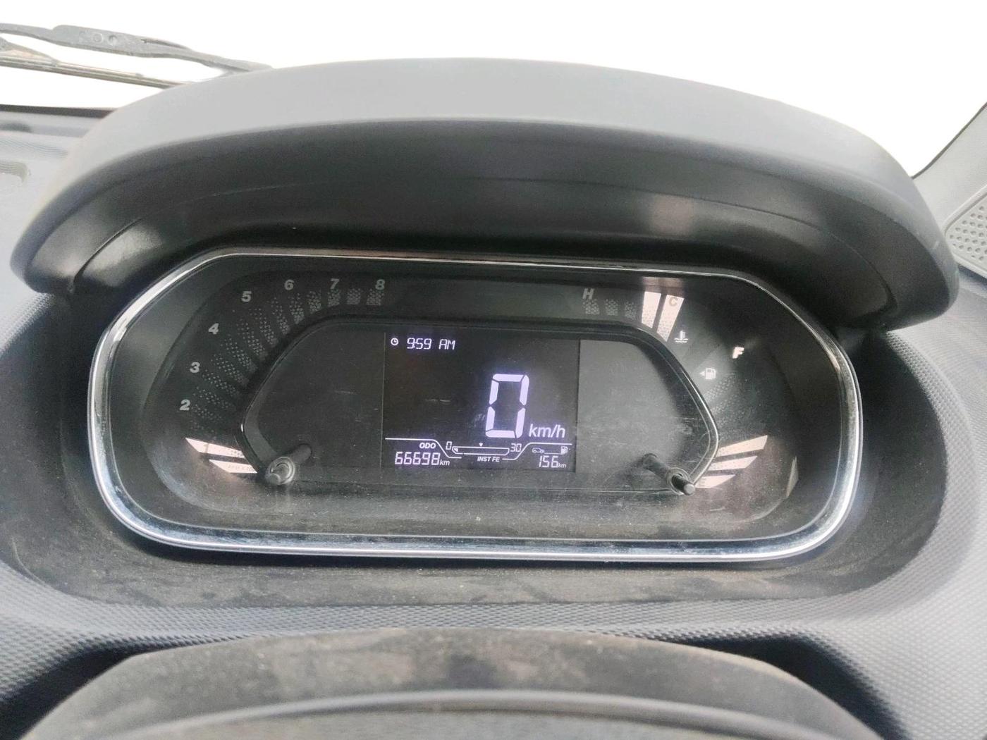 2020 Tata Tiago XT PETROL, Petrol, Manual, 66,698 km, interior