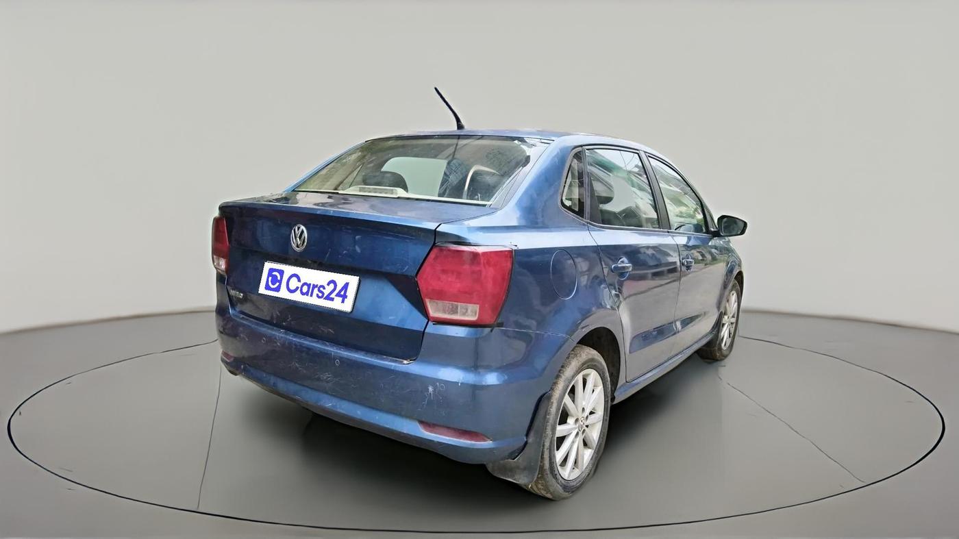 2017 Volkswagen Ameo HIGHLINE1.2L, Petrol, Manual, 51,921 km, exterior