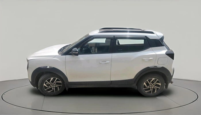 2024 Mahindra XUV 3XO AX5 1.5 Turbo Diesel Autoshift Plus, Diesel, Automatic, 43,937 km, exterior