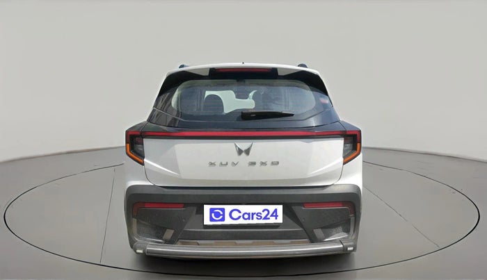 2024 Mahindra XUV 3XO AX5 1.5 Turbo Diesel Autoshift Plus, Diesel, Automatic, 43,937 km, exterior