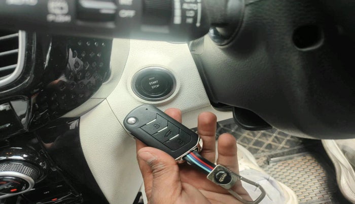 2024 Mahindra XUV 3XO AX5 1.5 Turbo Diesel Autoshift Plus, Diesel, Automatic, 43,937 km, interior